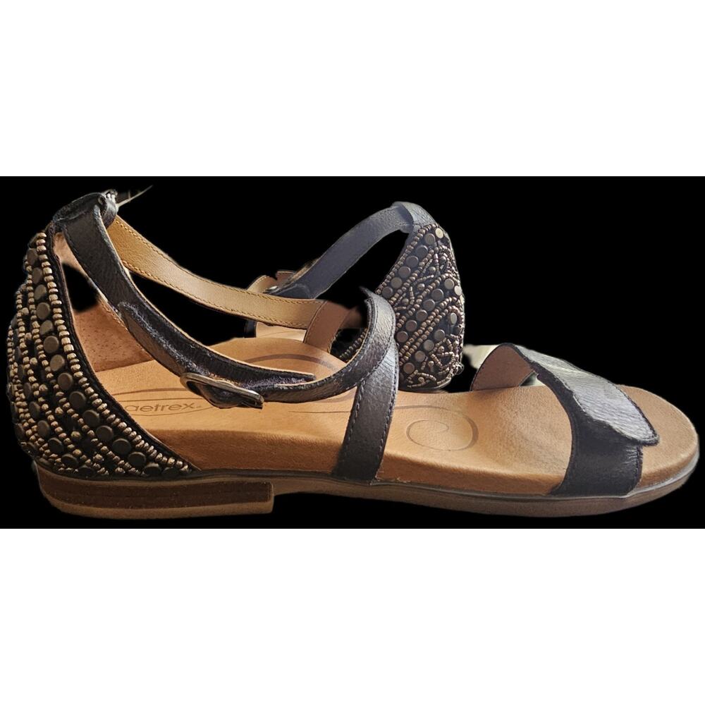 Aetrex Women's Navy Beaded Sandal Size 41 Pre-loved- Great Condition